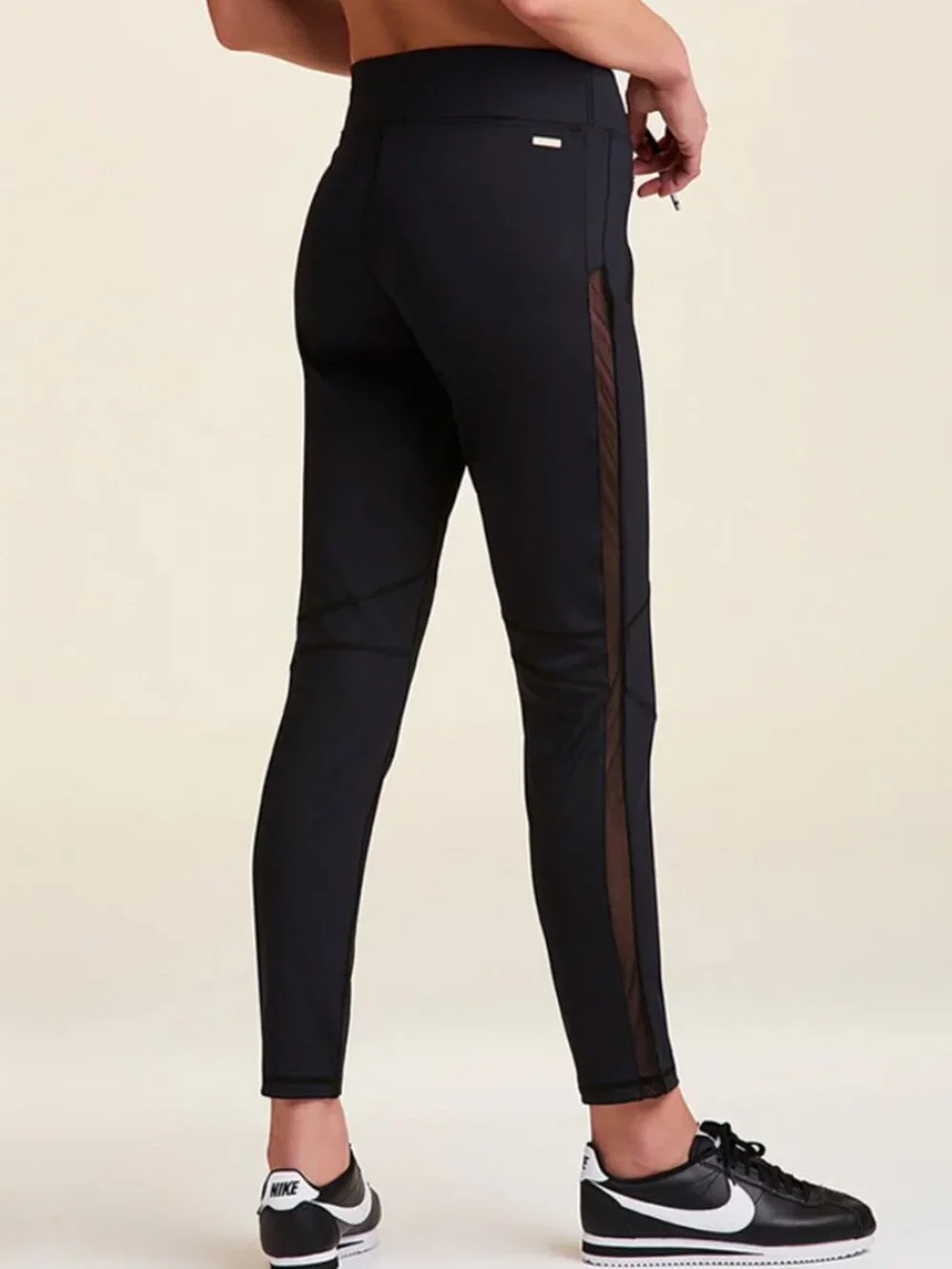 ALALA Fast Track Mesh Panel Pants in Black Size XS